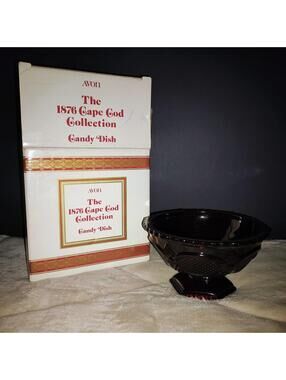 AVON 1876 CAPE COD COLLECTION RUBY RED FOOTED CANDY DISH VINTAGE IN BOX